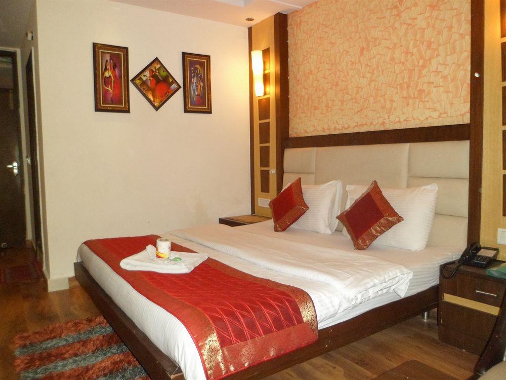 Hotel Shelton New Delhi Eksteriør billede