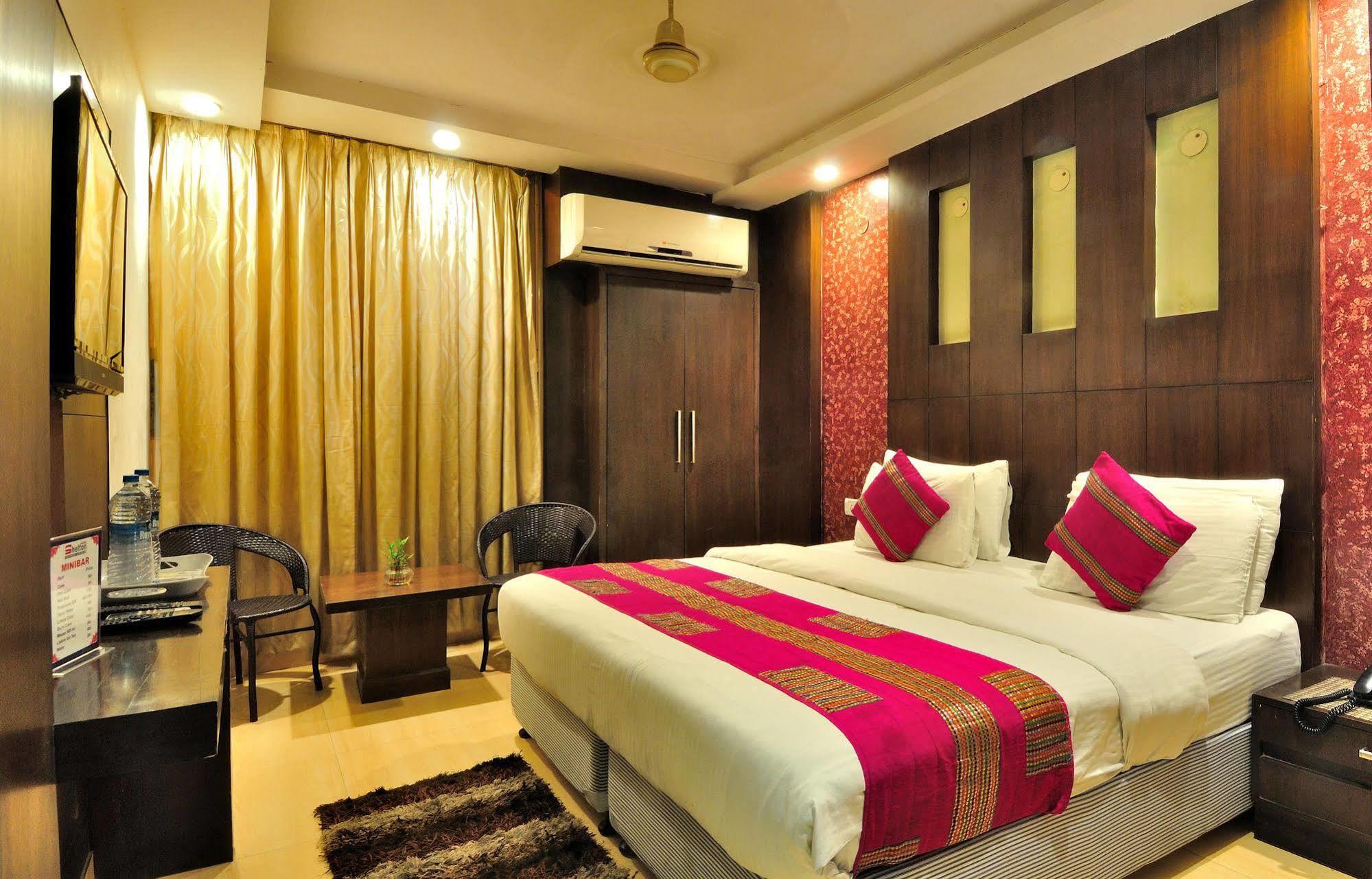 Hotel Shelton New Delhi Eksteriør billede